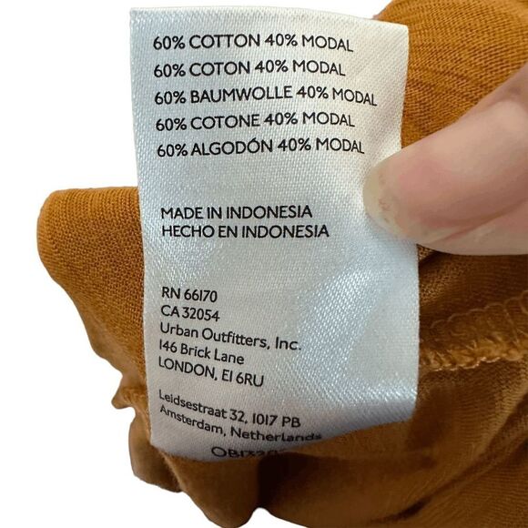 Pilcro and the Letterpress Anthro Anthropologie mustard vneck small short sleeve - Picture 3 of 8